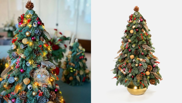 一見到聖誕樹就自然哼起著名聖誕歌曲O Christmas Tree, O Christmas Tree….!小聖誕樹由專業花藝技師製作以核桃、幹蓮蓬、玉桂條、冬青、松果、尤加利果、羽毛、裝飾聖誕球連燈